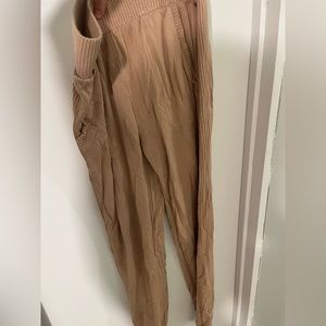 Womens tan magaschoni sweatpants/joggers size xtra small